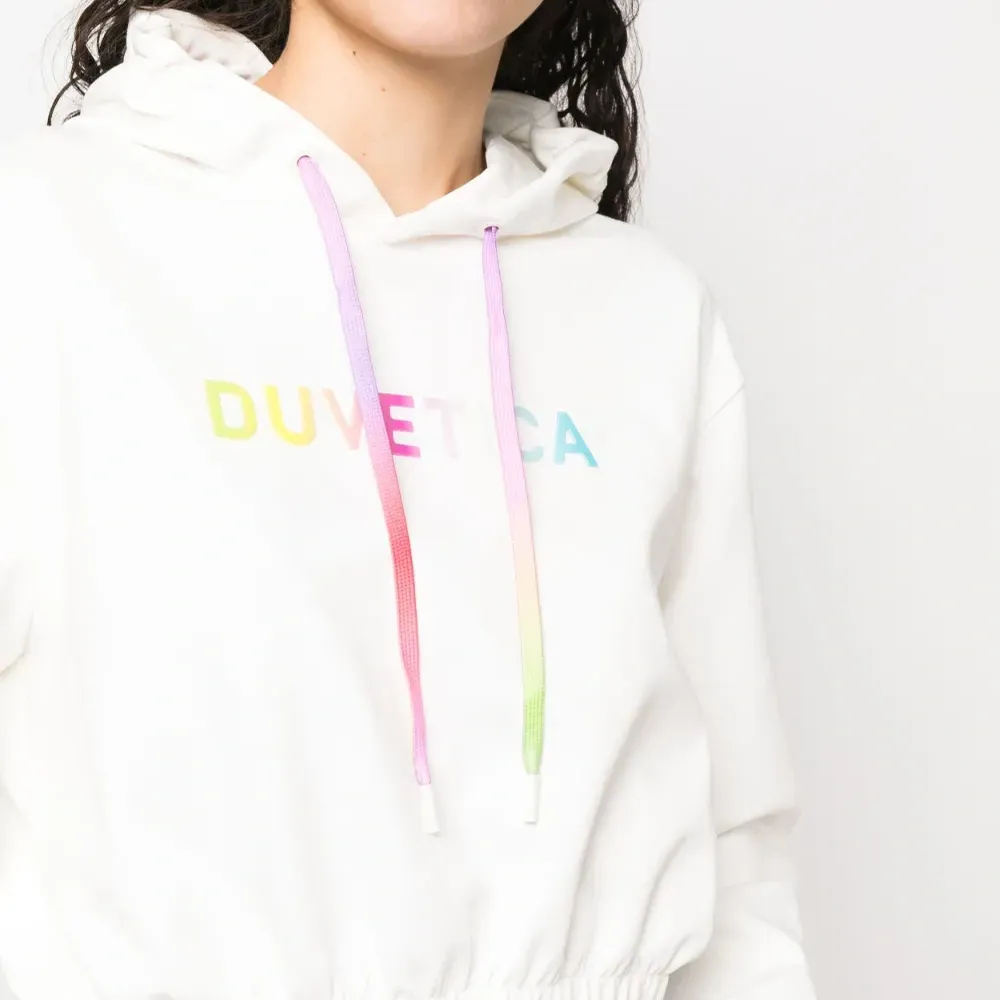 Укороченное худи с логотипом