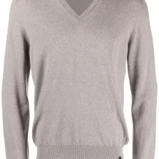 Шерстяной свитер с V-образным вырезом