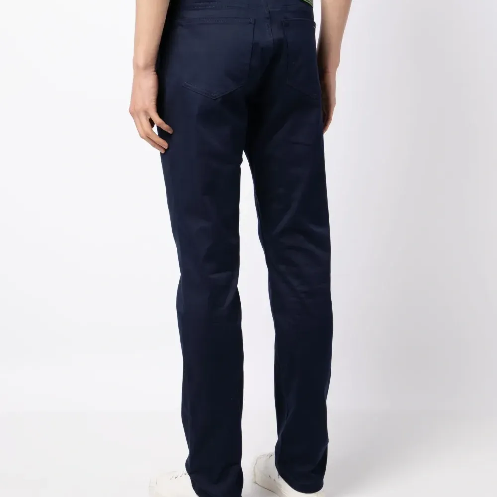 Брюки прямого кроя