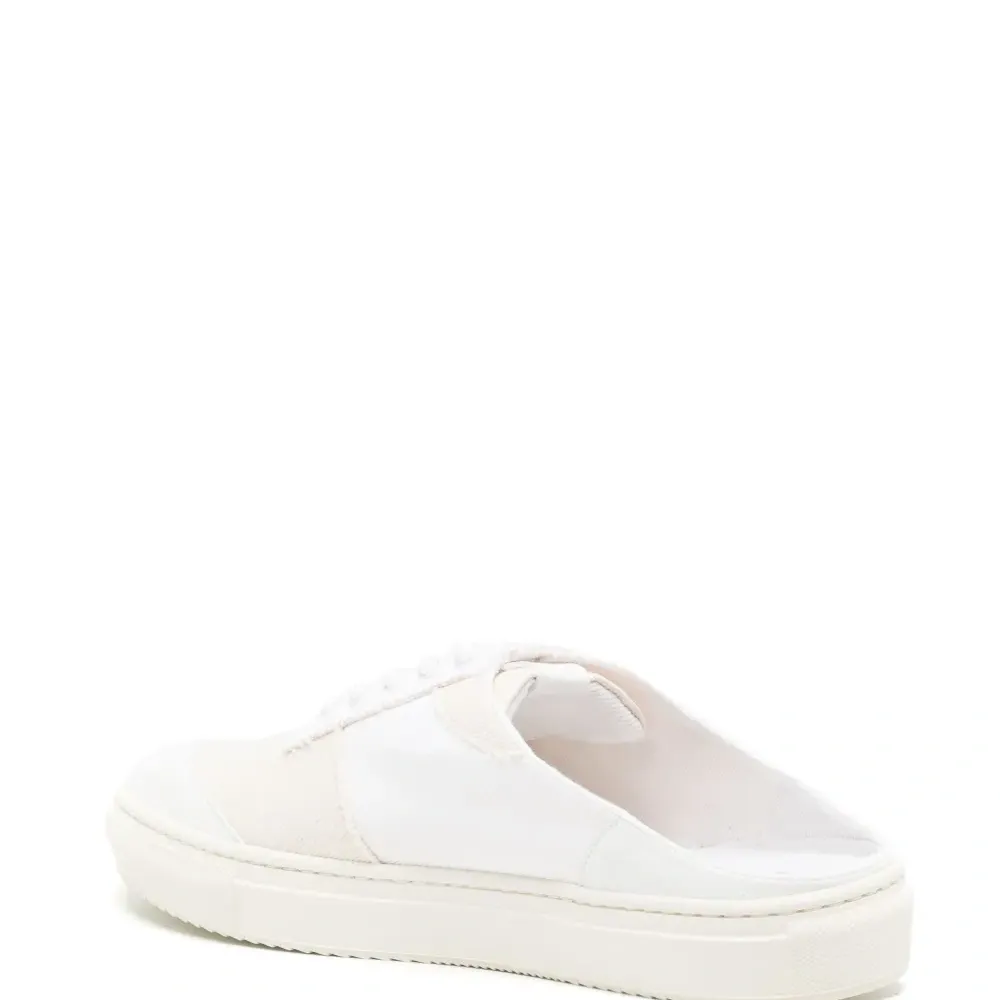 Слипоны с логотипом