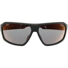 Солнцезащитные очки в массивной оправе