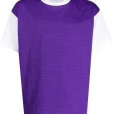 Футболка с контрастной вставкой