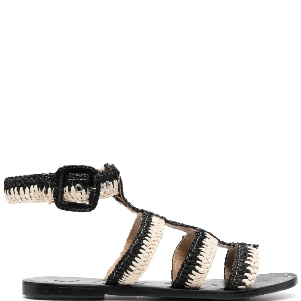 Сандалии с плетеными ремешками