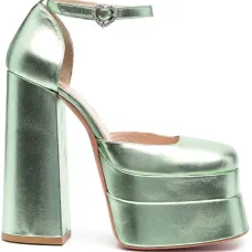 Босоножки с эффектом металлик