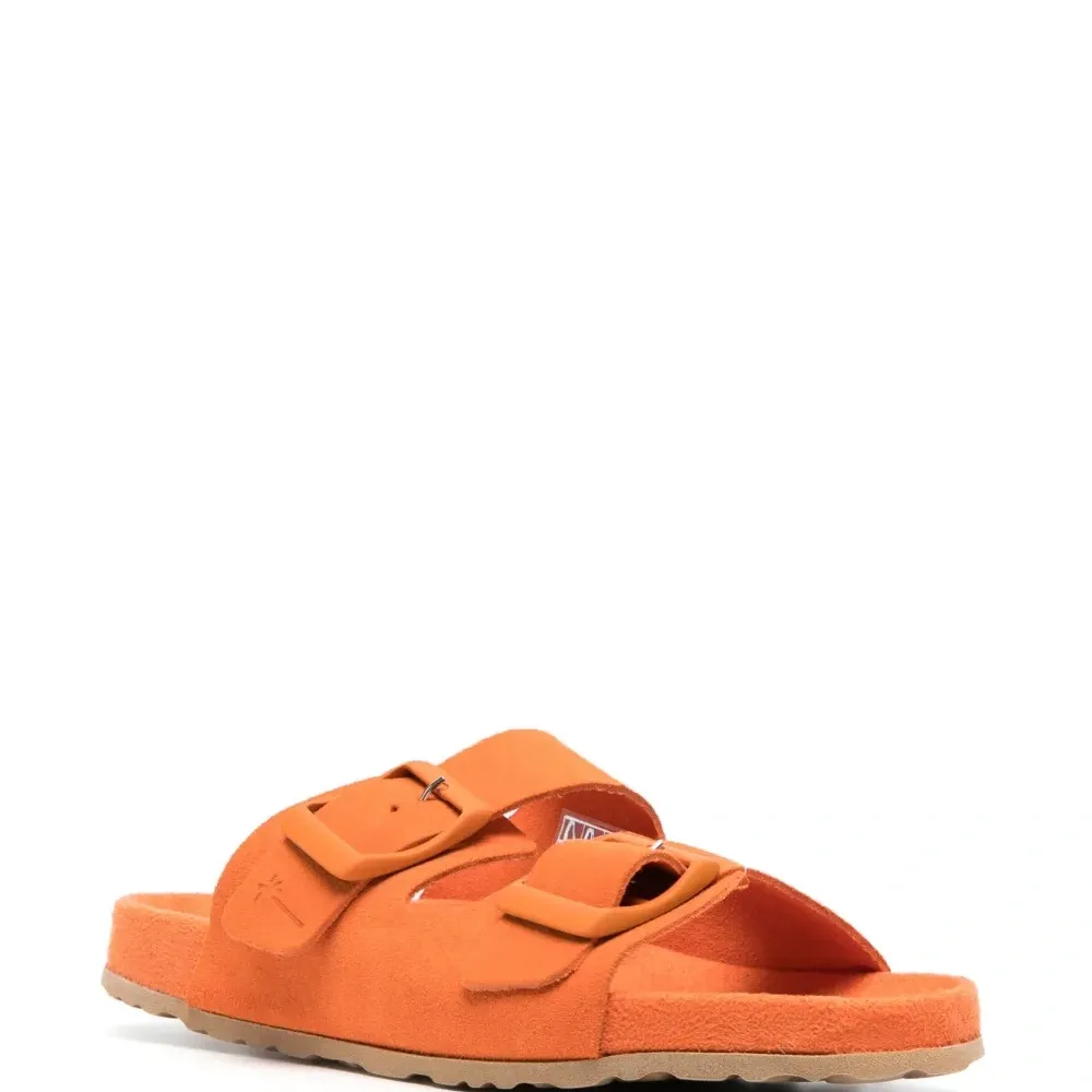 Сандалии с ремешками