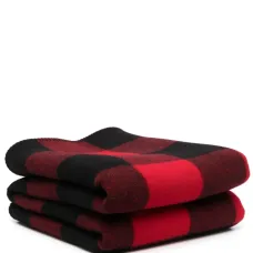 Шерстяное покрывало в клетку Шерстяное покрывало в клетку