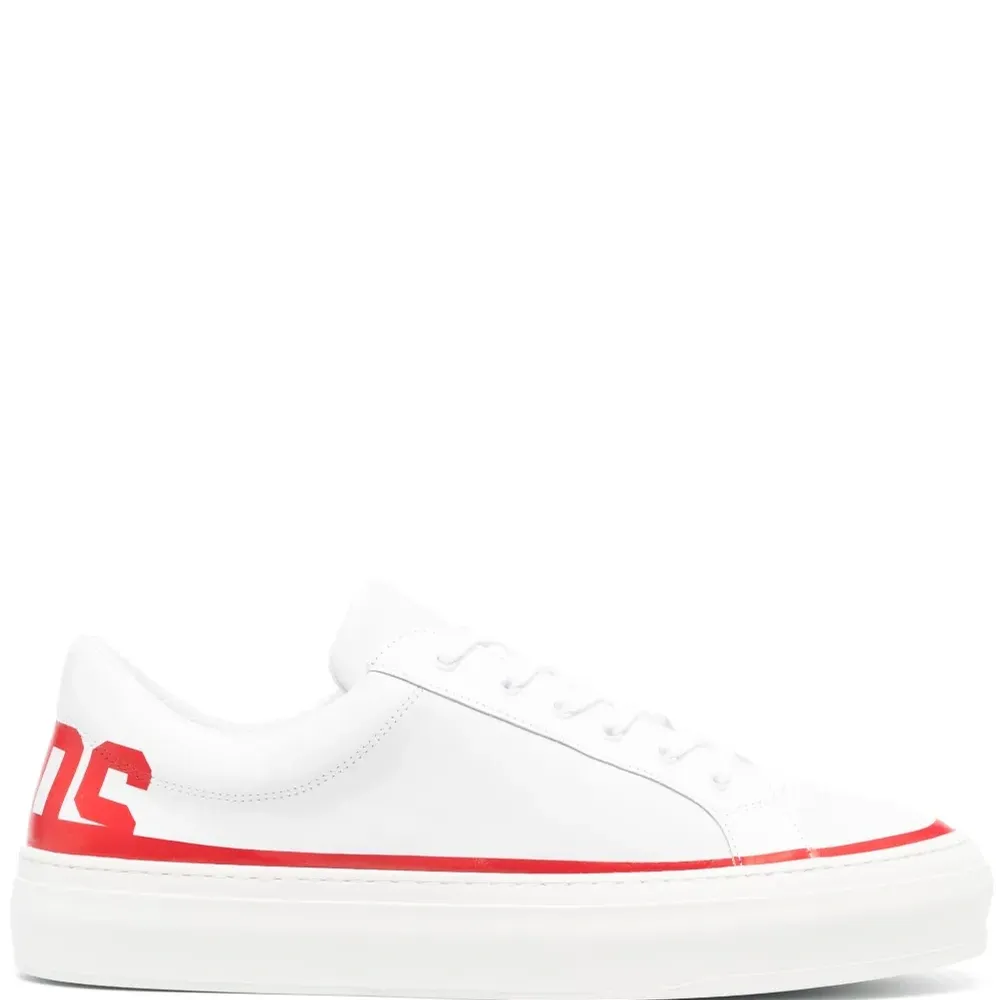 Кеды с логотипом