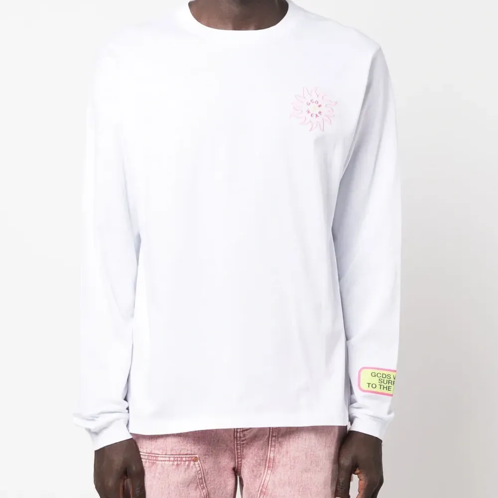 Футболка Surfing Wirdo с графичным принтом