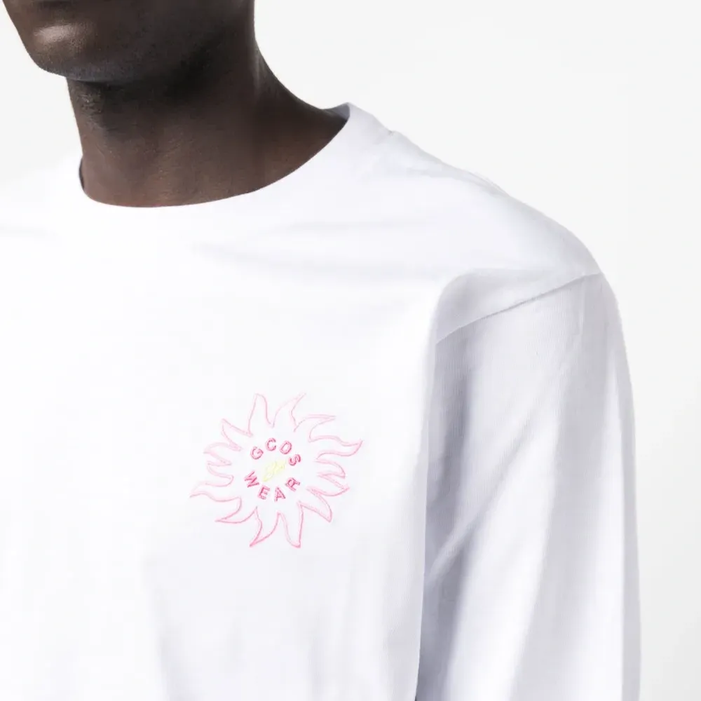 Футболка Surfing Wirdo с графичным принтом