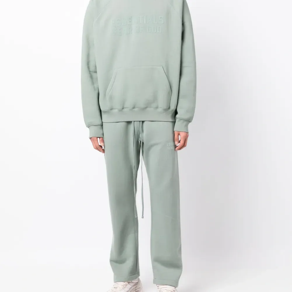 худи Essentials с логотипом