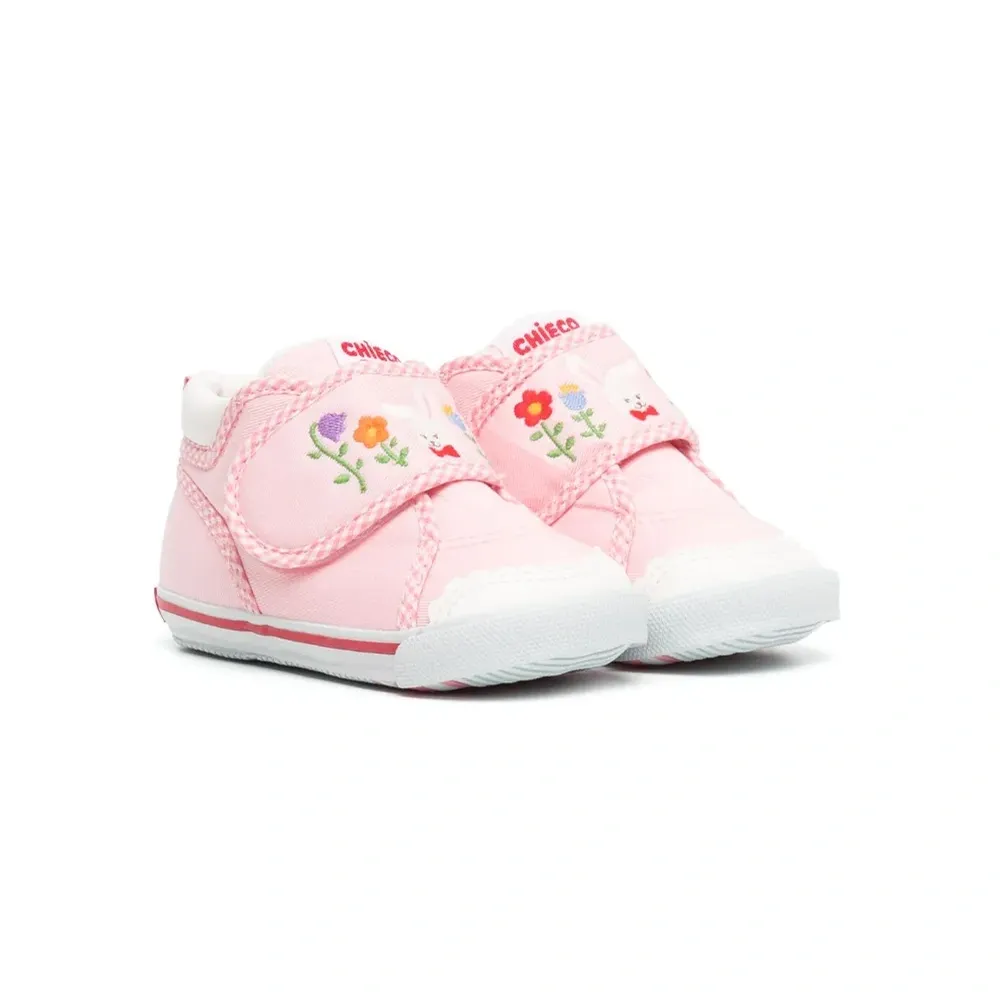 Кроссовки Rabbit с вышивкой