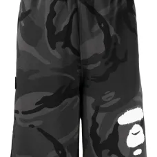 Шорты-бермуды с камуфляжным принтом Шорты-бермуды с камуфляжным принтом