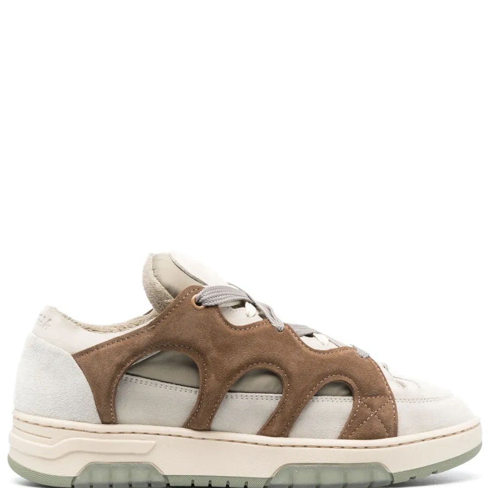 Кроссовки со вставками