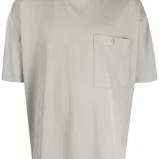 Футболка с нашивкой-логотипом