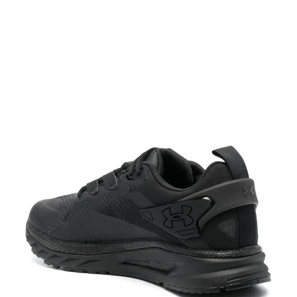 Кроссовки на шнуровке