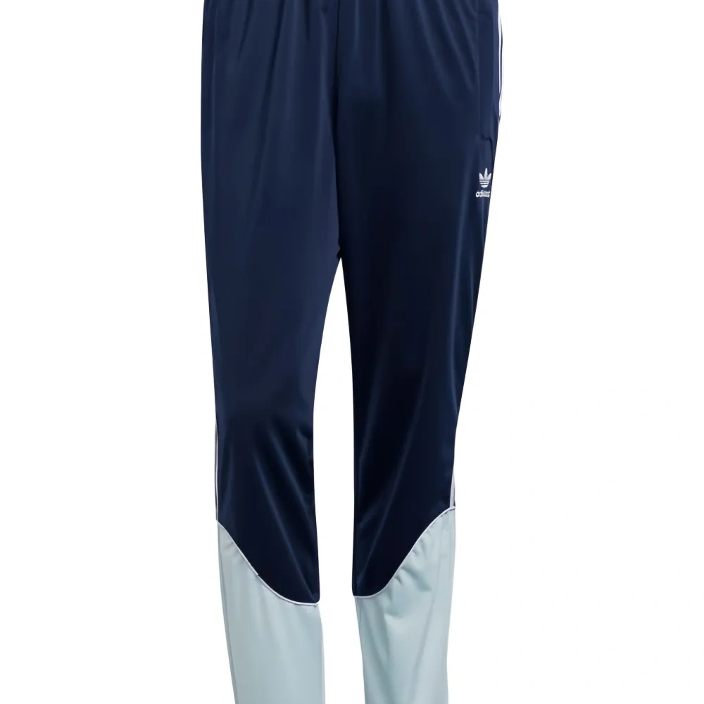 Спортивные брюки со вставками