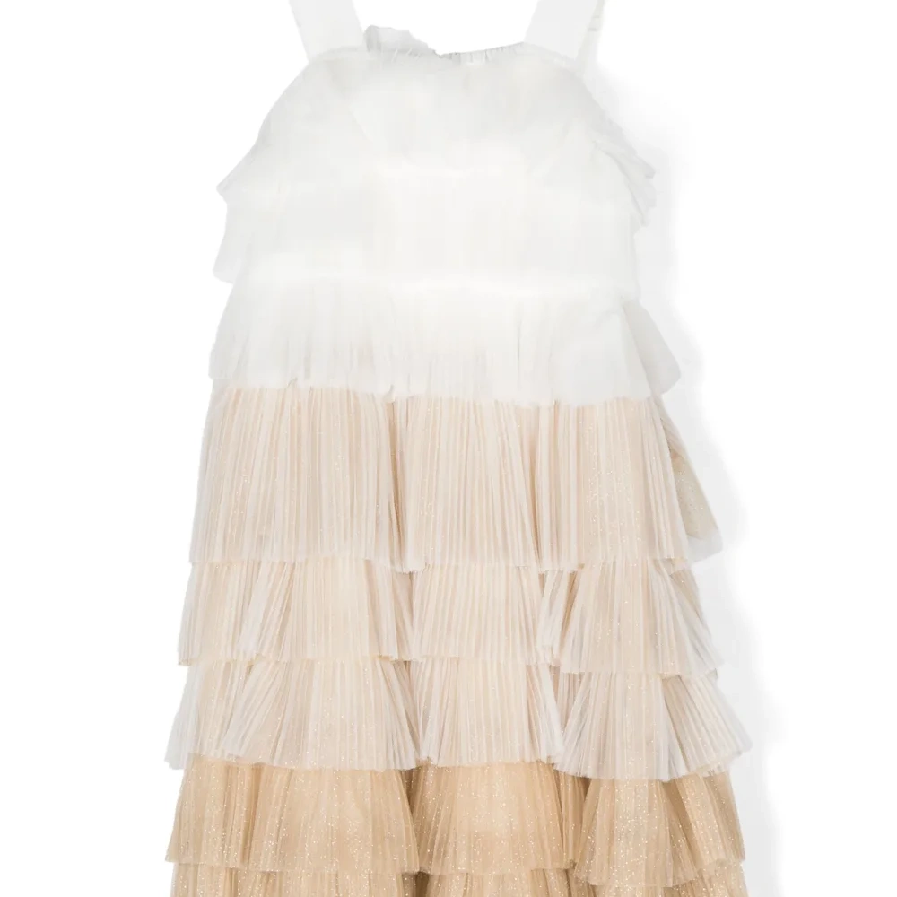 Платье с оборками