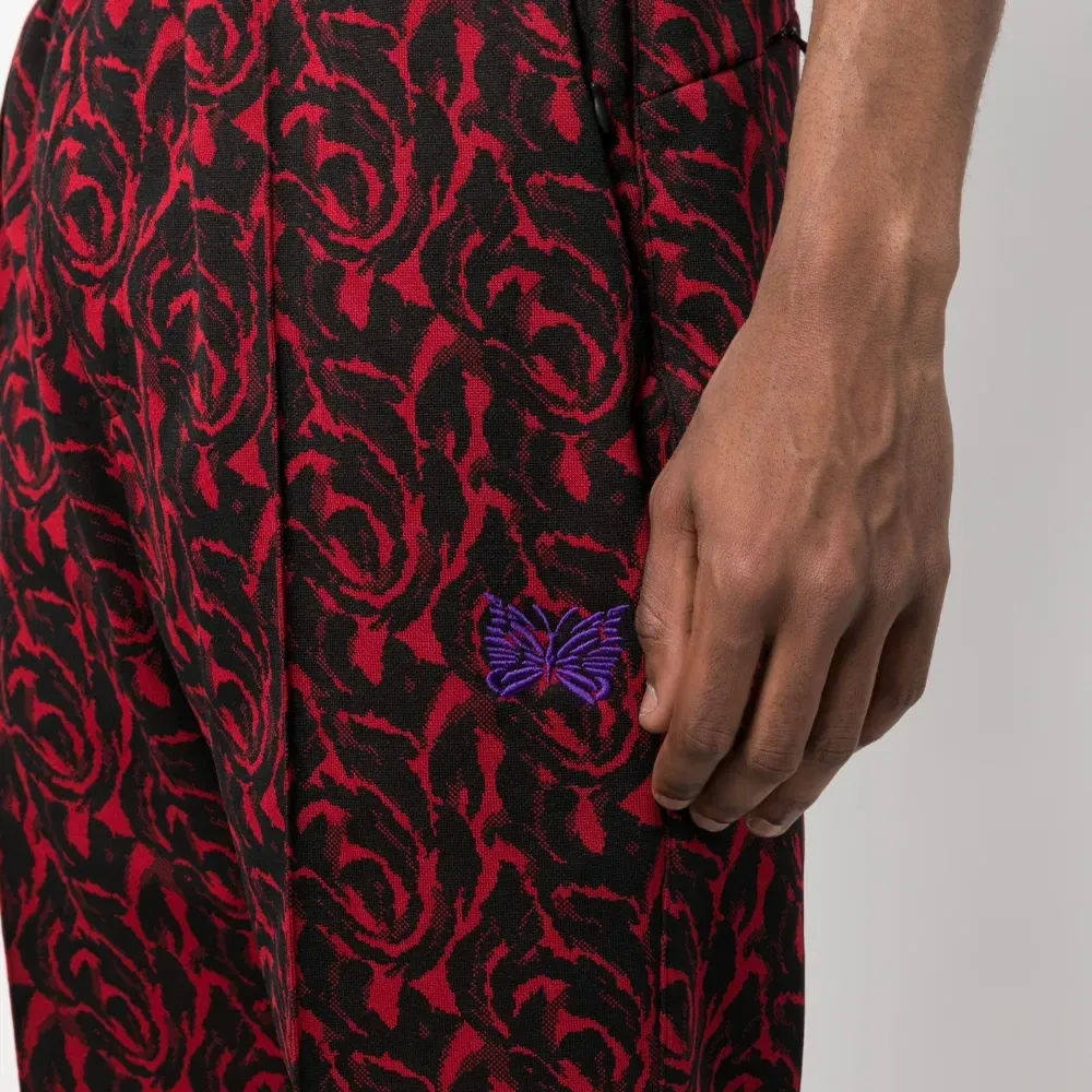 Брюки в клетку