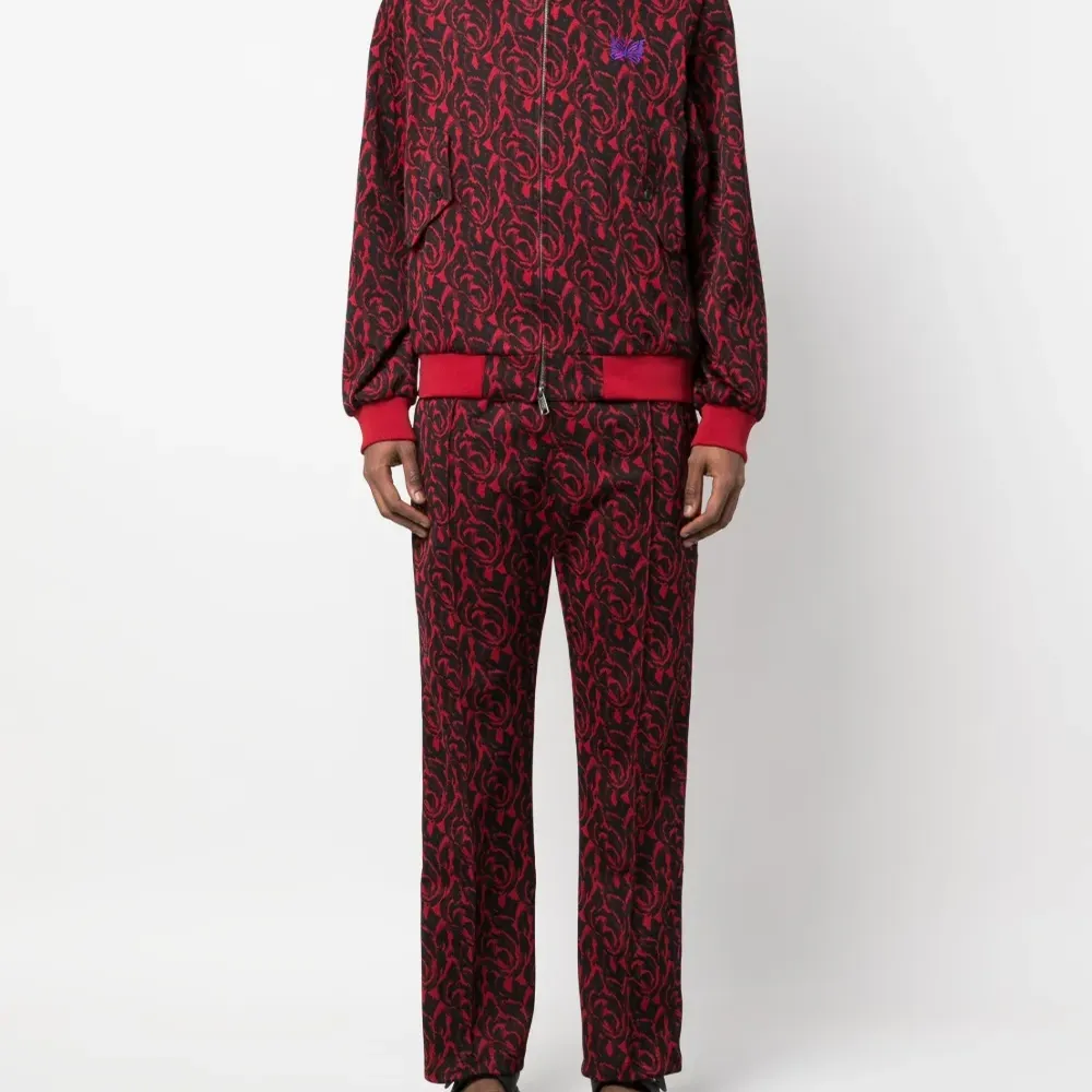 Брюки в клетку