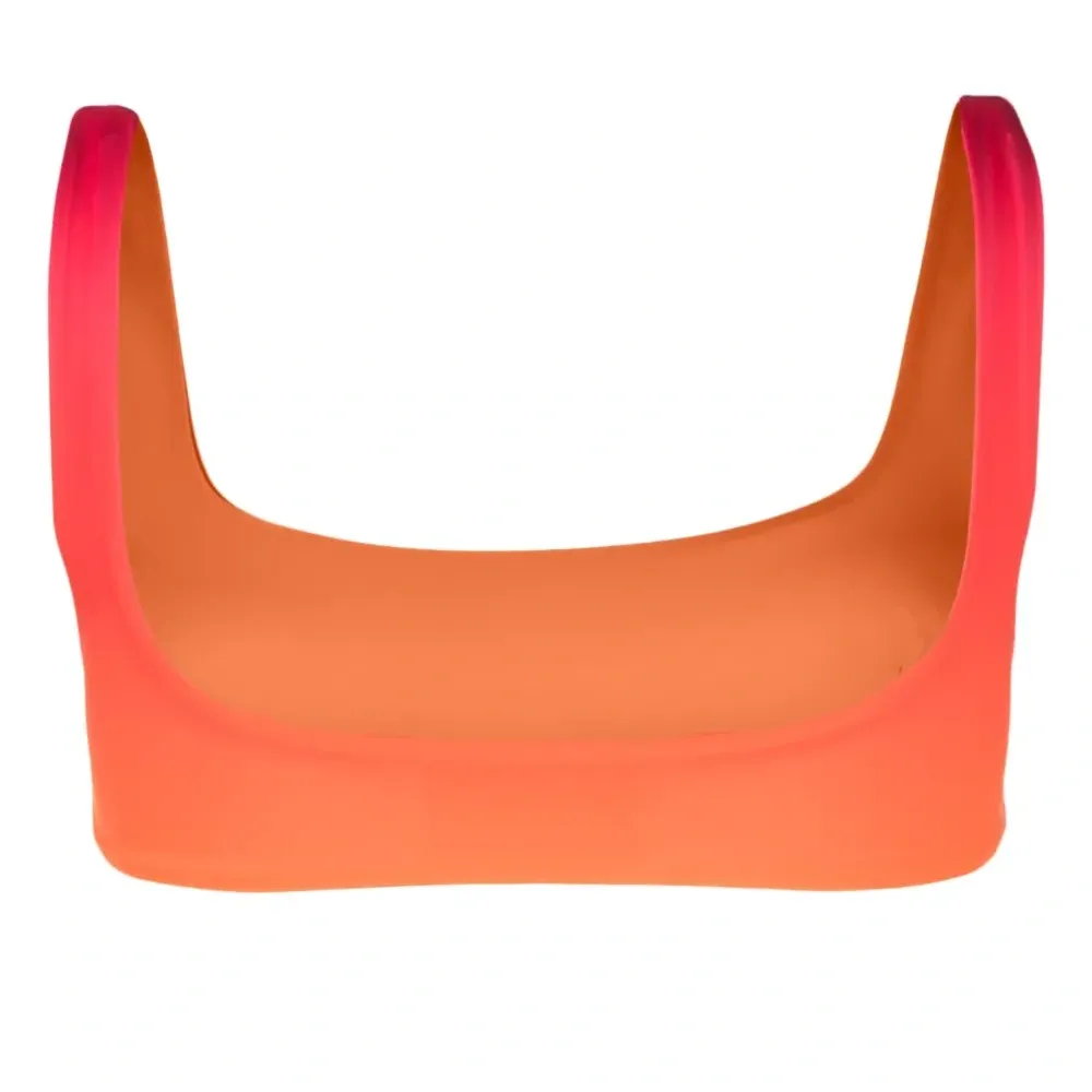 Топ бикини с U-образным вырезом