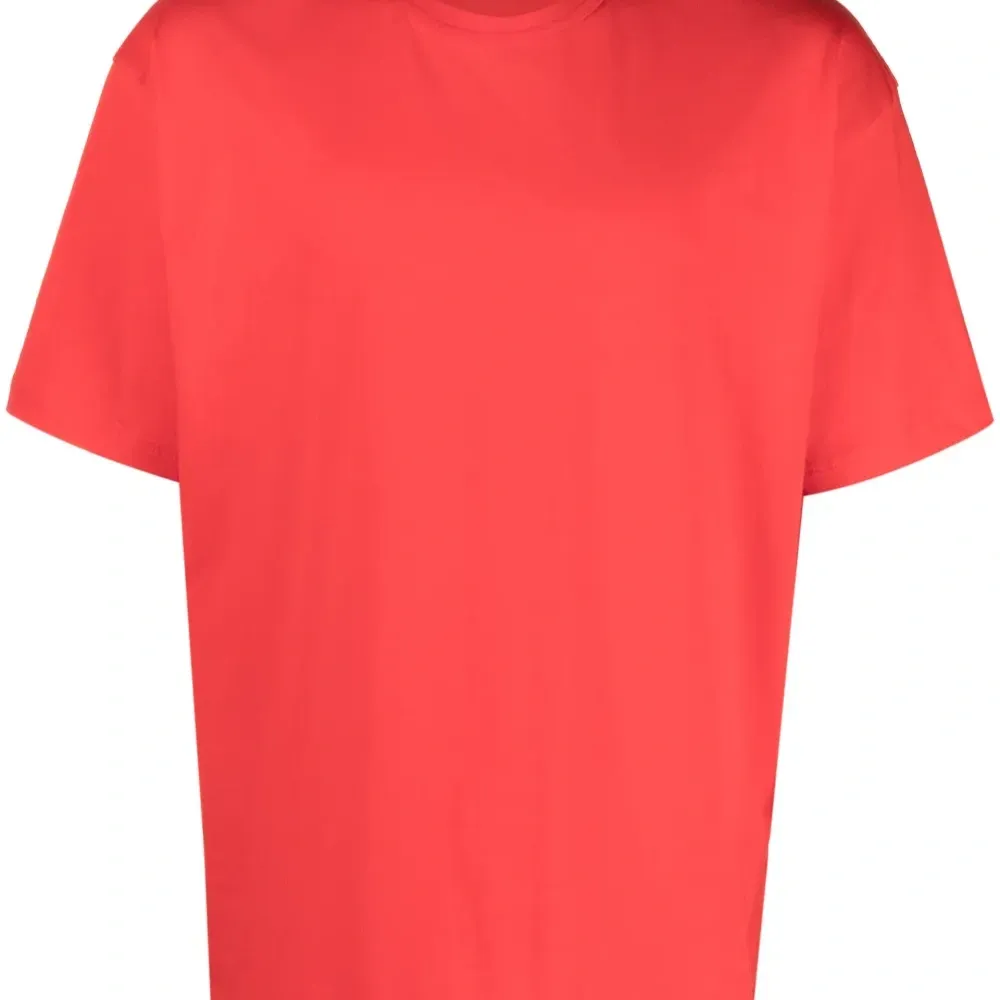 Футболка с логотипом