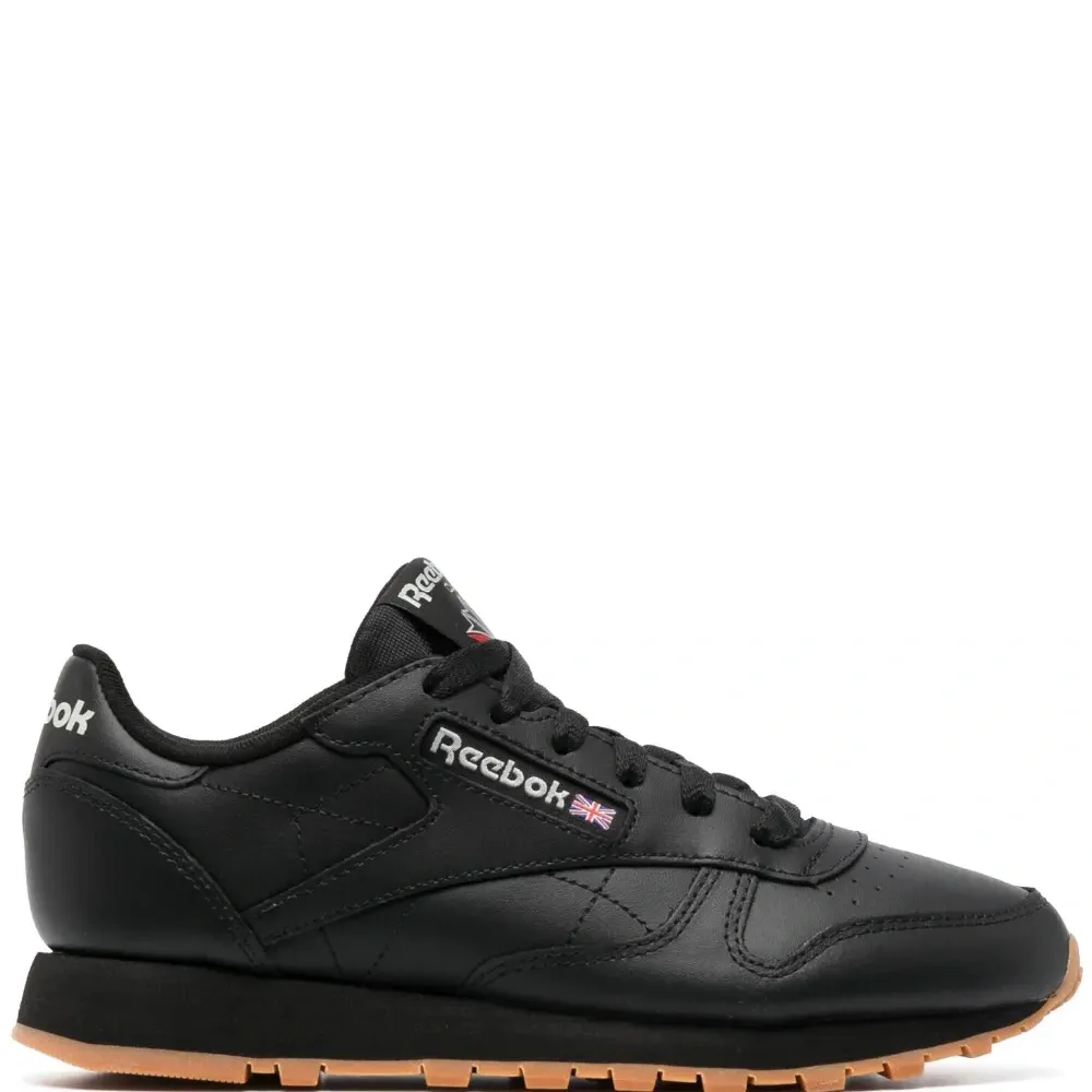 Кроссовки Classic