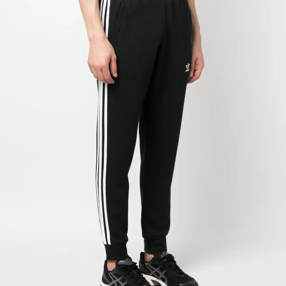 Спортивные брюки Adicolor 3-Stripes