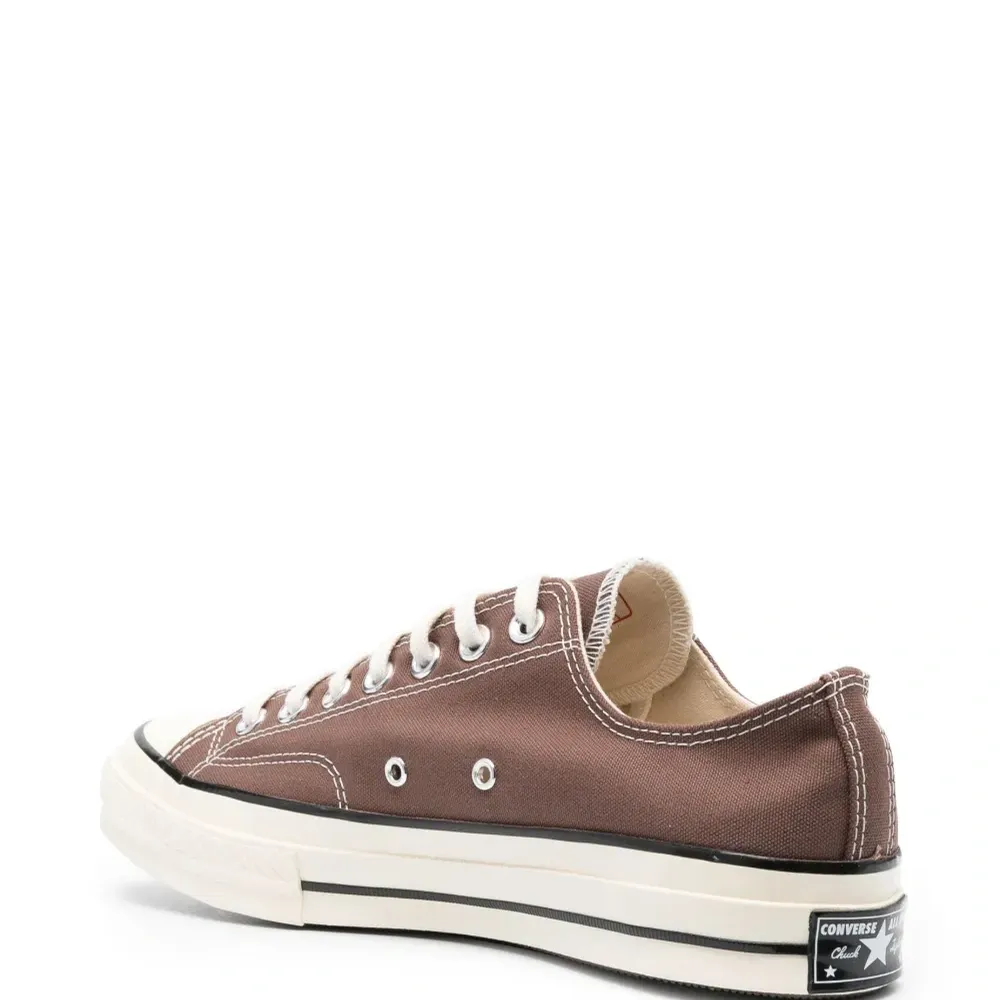 Кеды из канваса на шнуровке