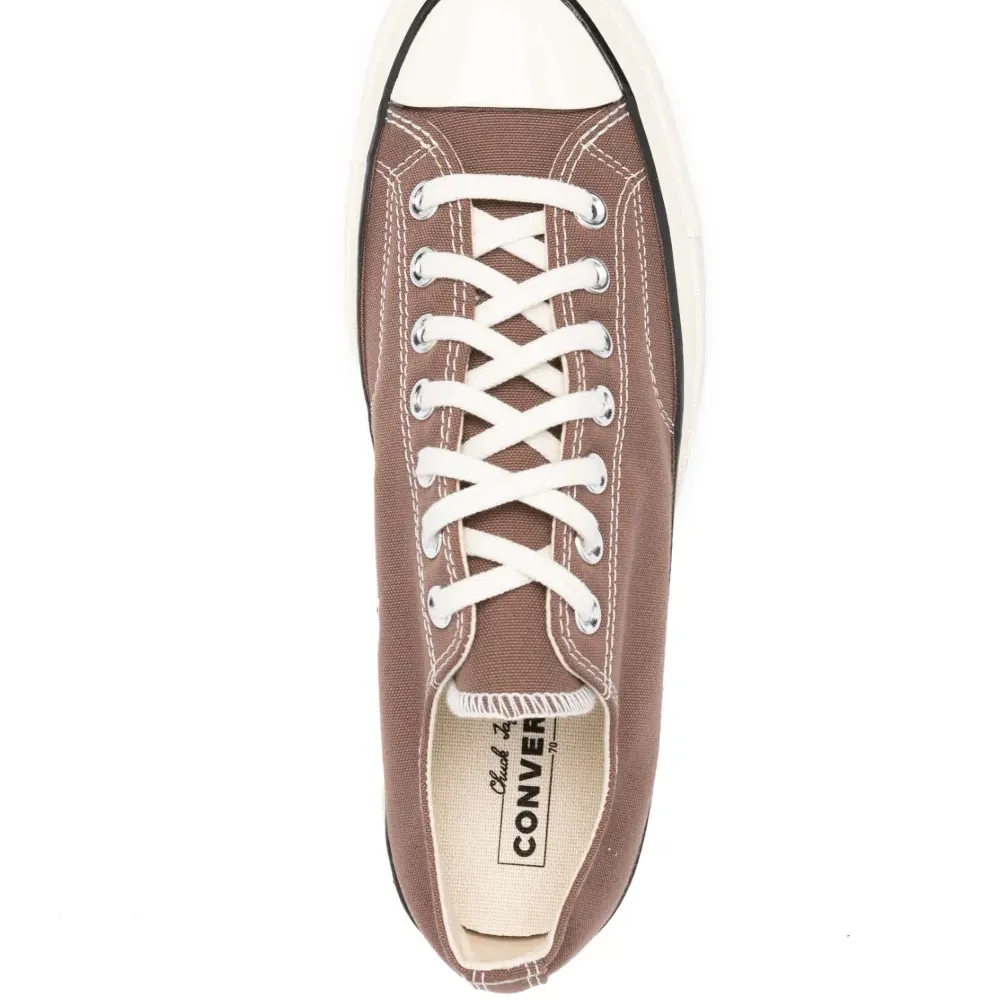 Кеды из канваса на шнуровке