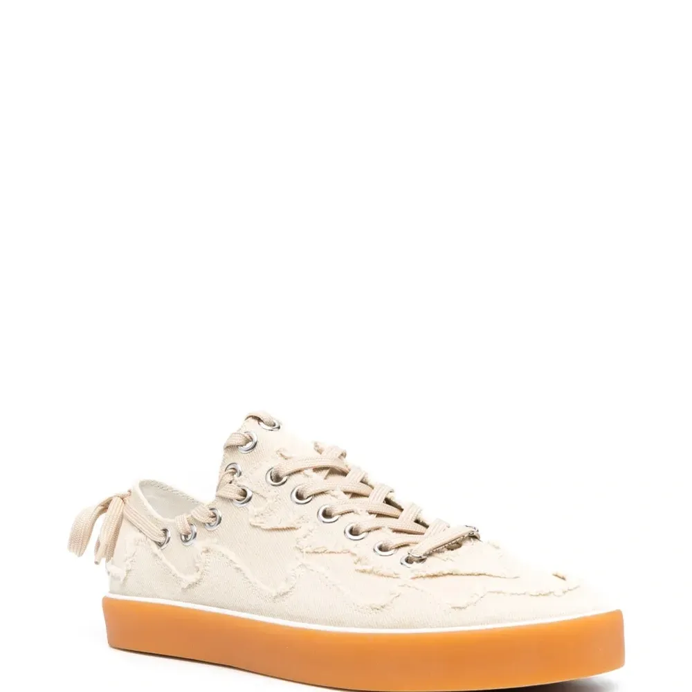 Кеды со шнуровкой