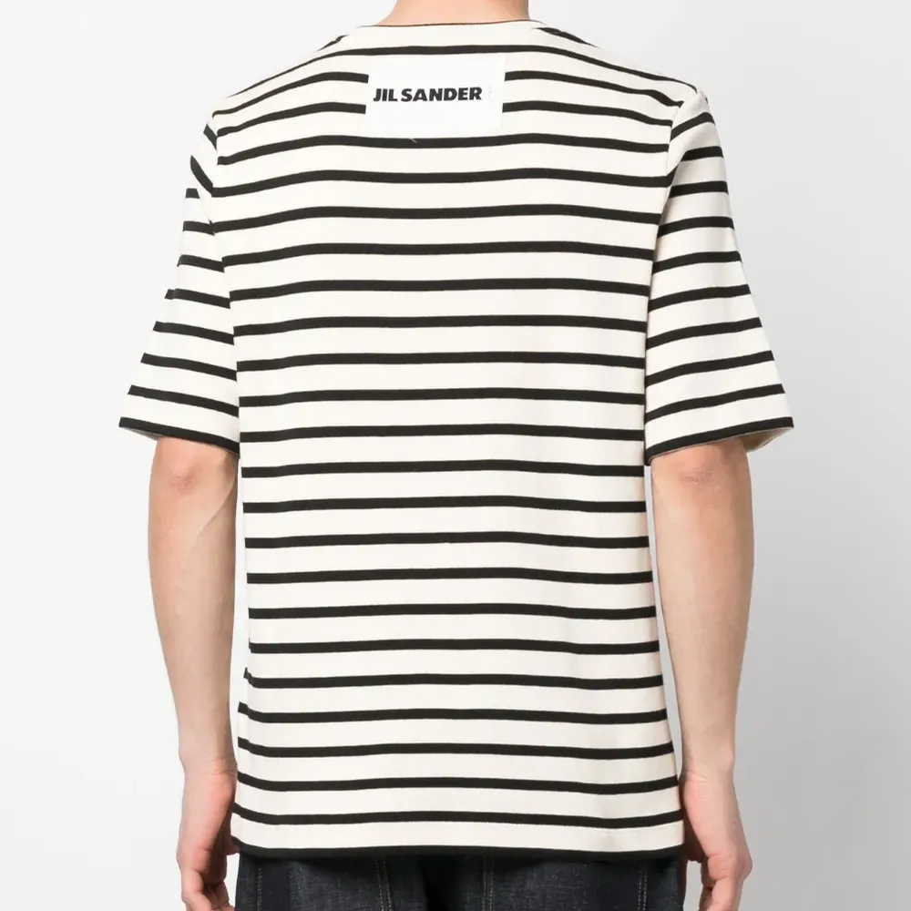 Футболка в полоску