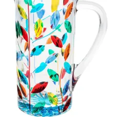 Стеклянный кувшин с абстрактным принтом