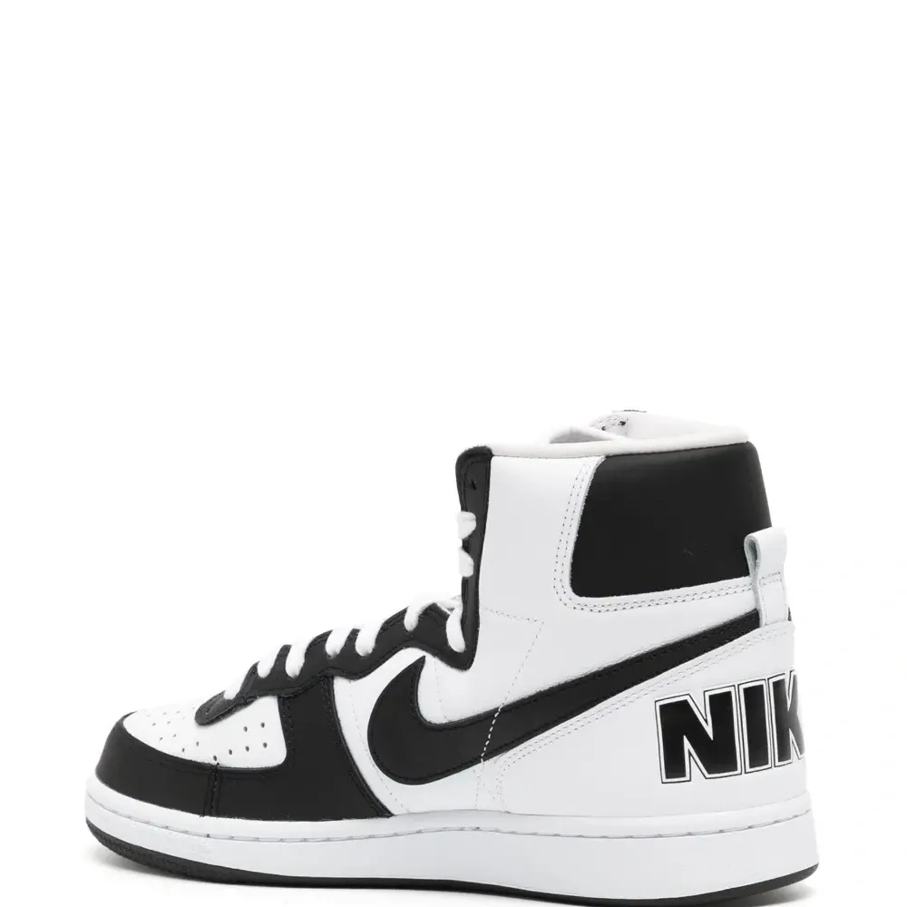 Высокие кроссовки Terminator