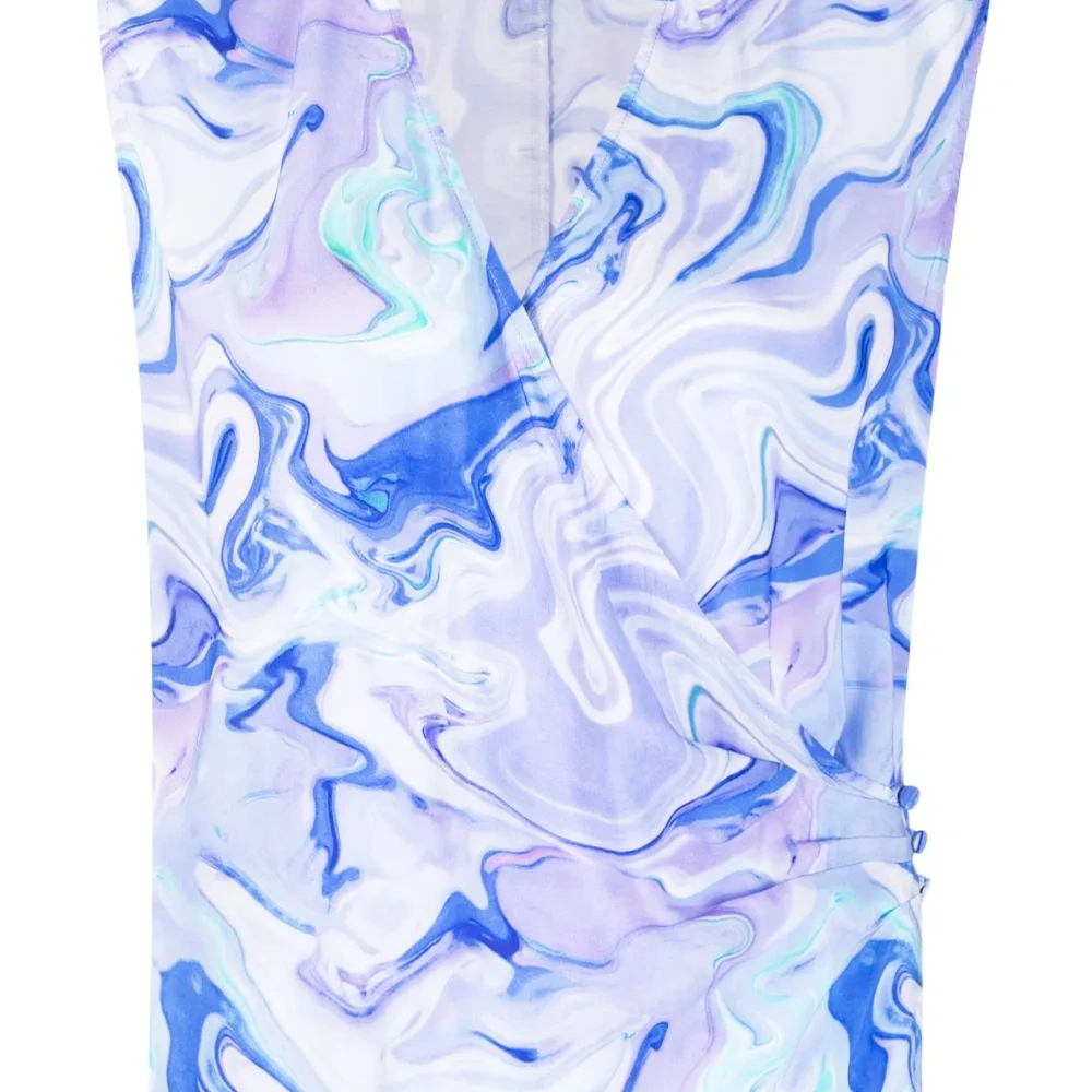 Блузка без рукавов с узором