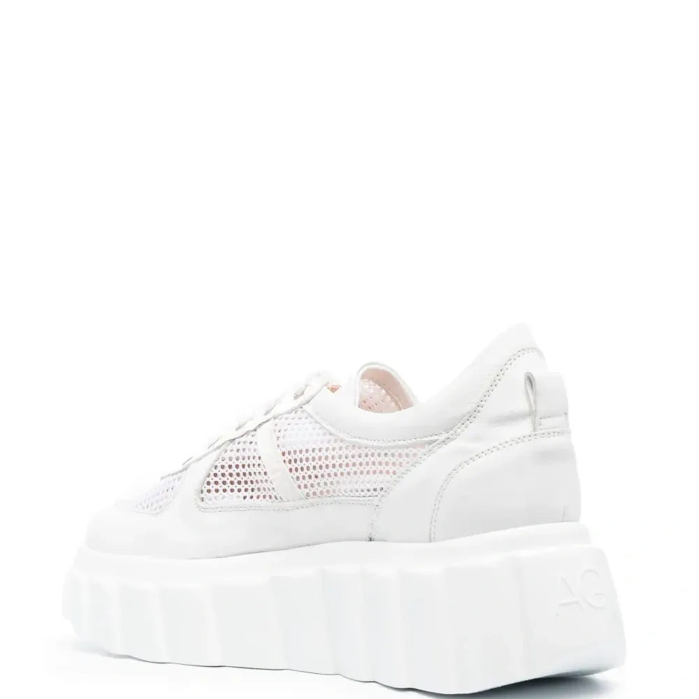 Сетчатые кроссовки Blondie