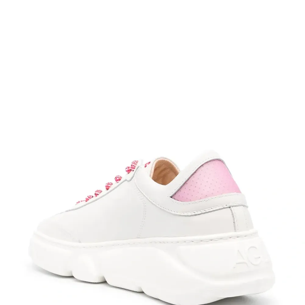 Кроссовки Emilie