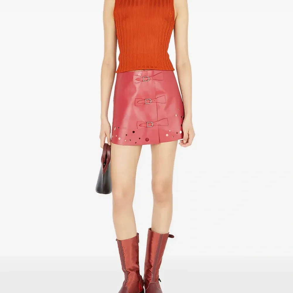 топ в рубчик без рукавов