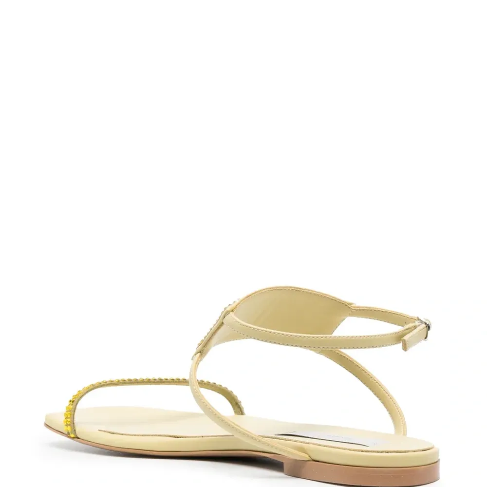 Сандалии с кристаллами