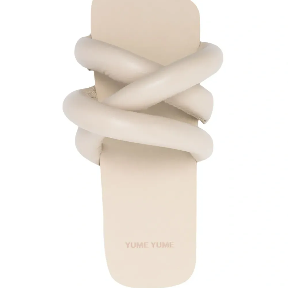 Шлепанцы Tyre с перекрестными ремешками