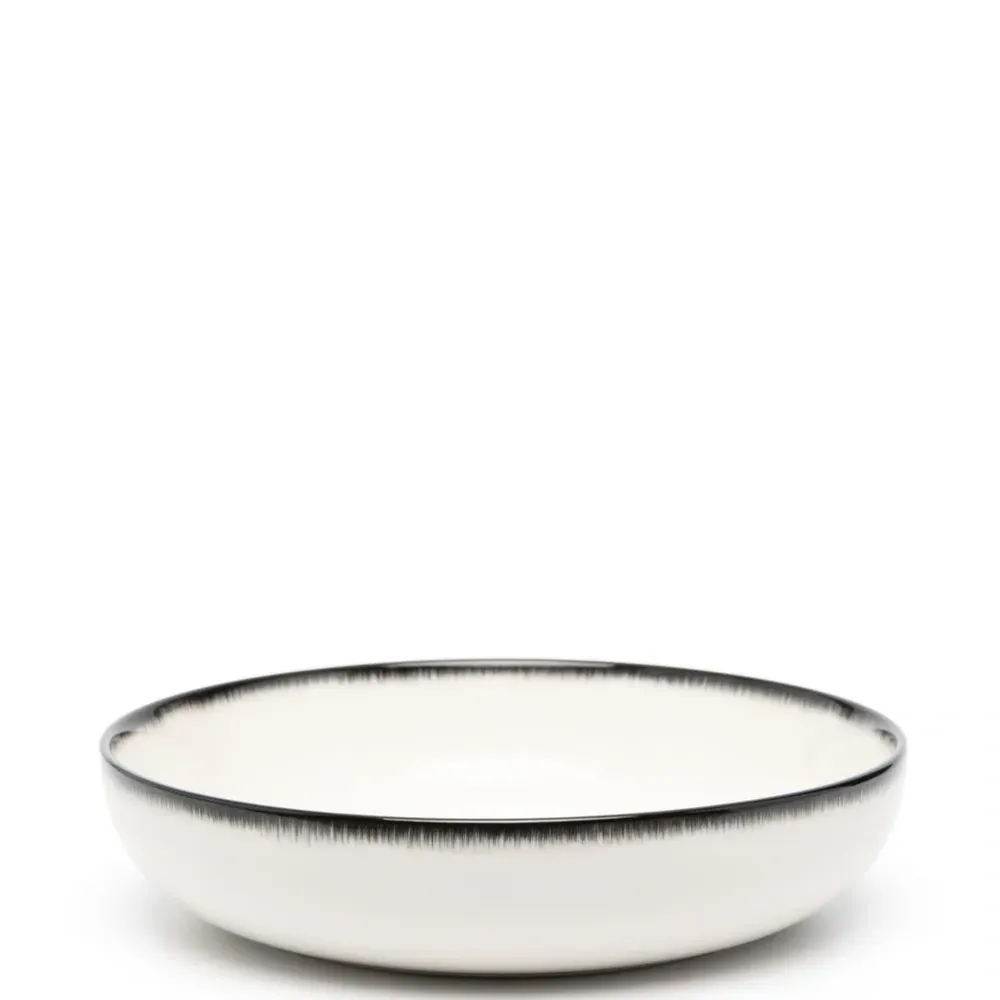 Набор из двух фарфоровых тарелок