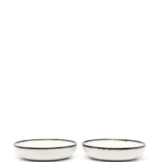 Набор из двух фарфоровых тарелок