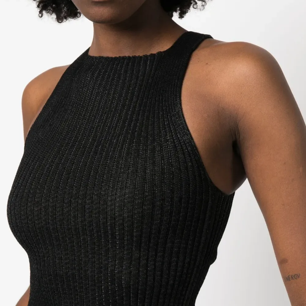 Топ Emma с высоким воротником