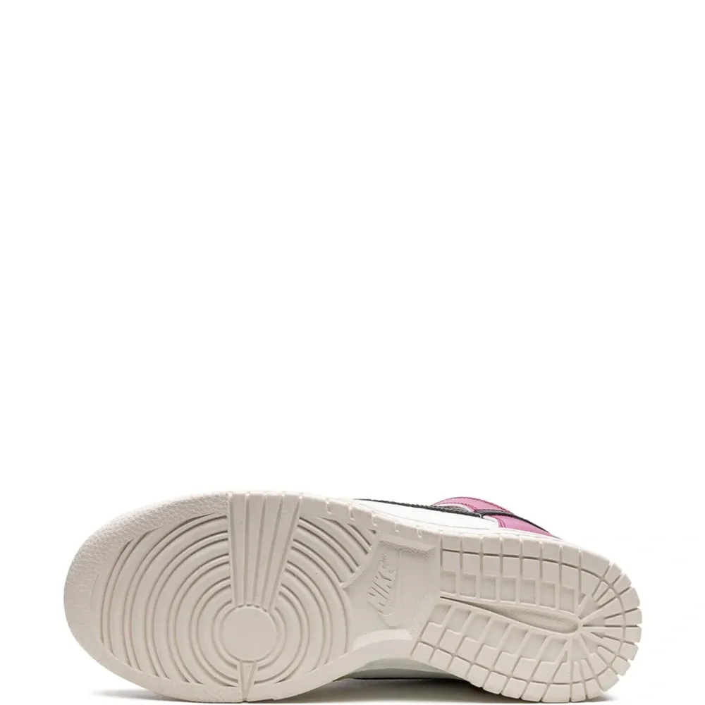 Кроссовки Nike Dunk High