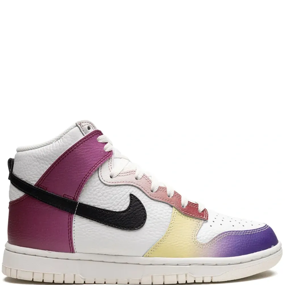 Кроссовки Nike Dunk High