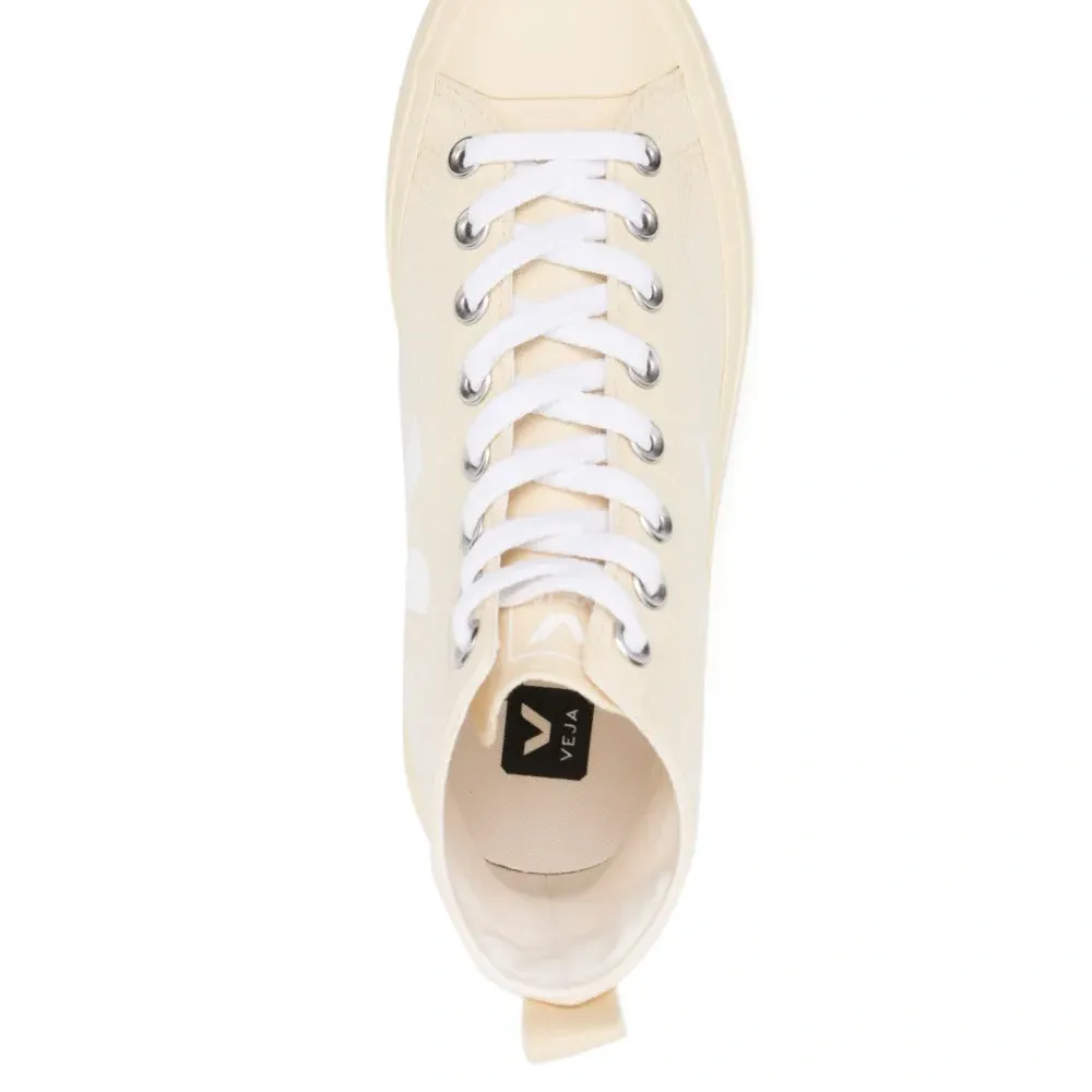 Высокие кроссовки с нашивкой-логотипом