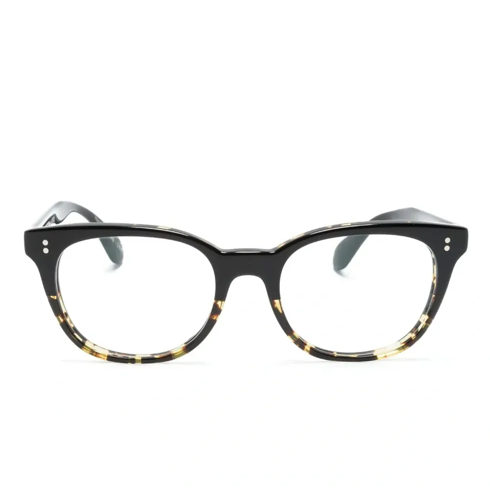 Очки Hildie в оправе 'кошачий глаз' Очки Hildie в оправе 'кошачий глаз'