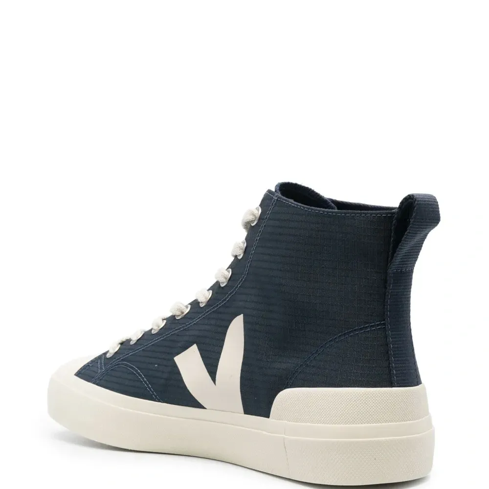 Высокие кеды Nova