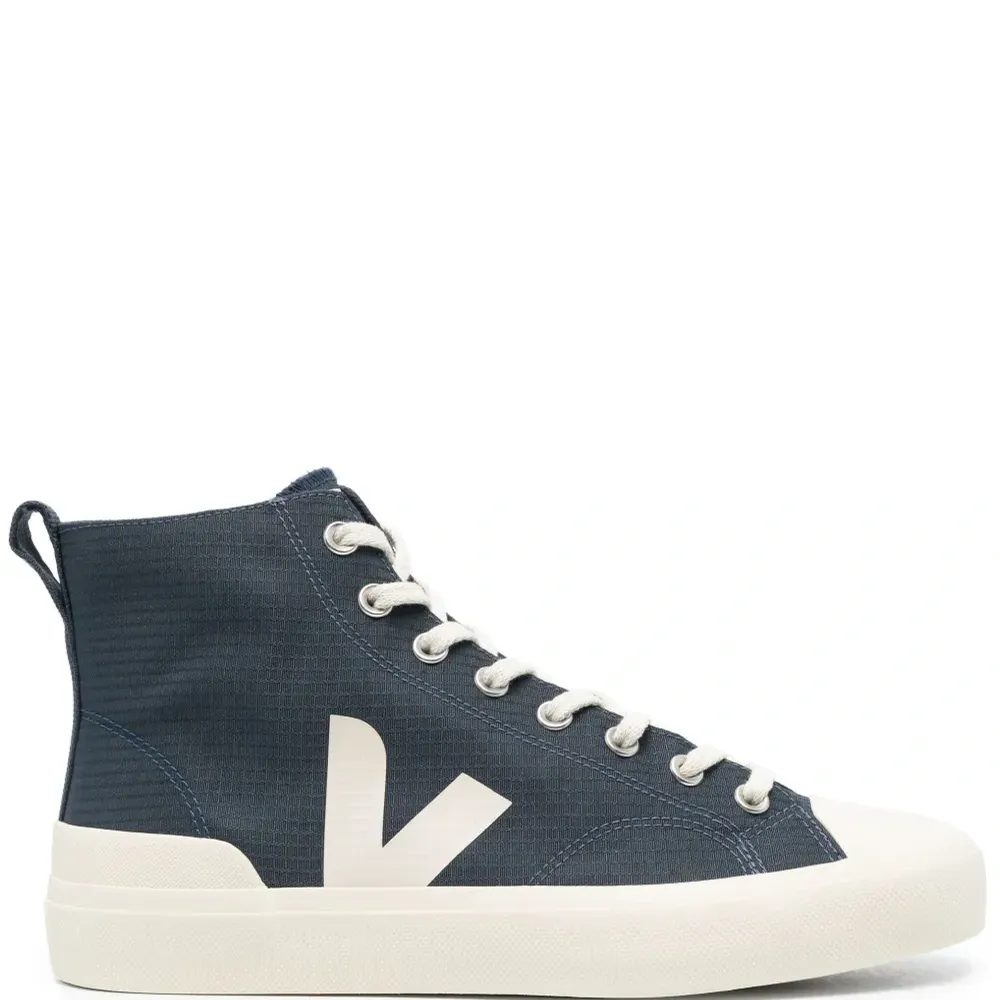 Высокие кеды Nova