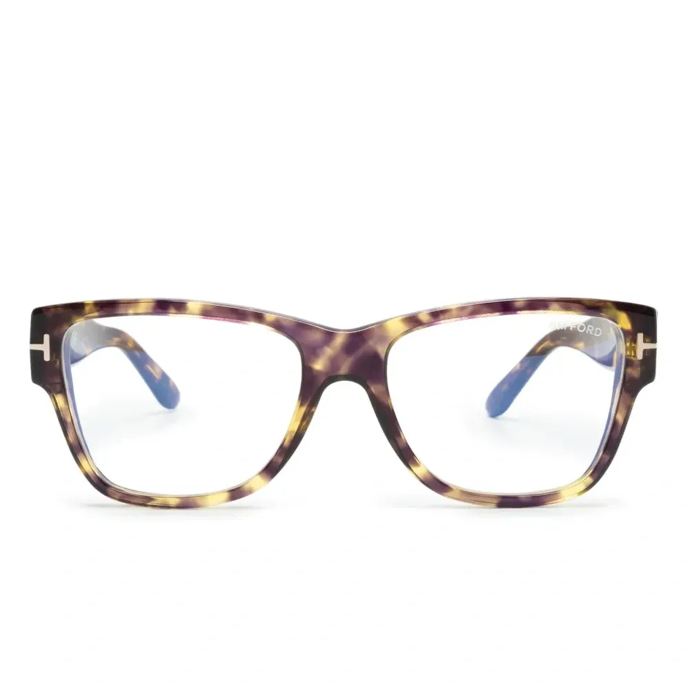 Очки в квадратной оправе черепаховой расцветки