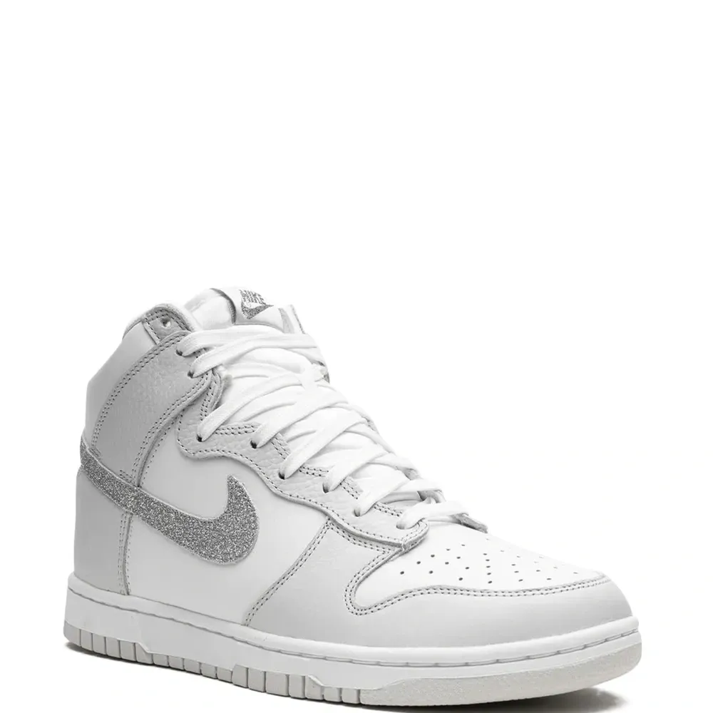 КроссовкиDunk High Silver Swoosh